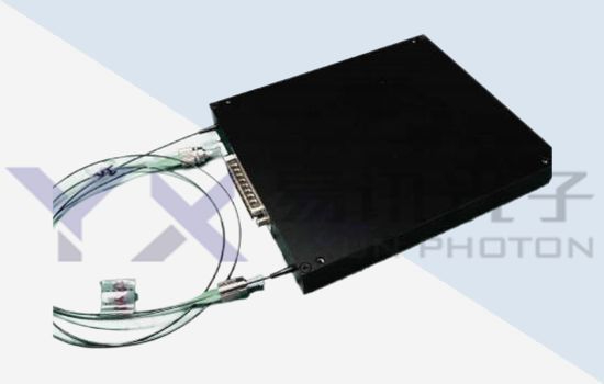 星载低噪声光纤放大器